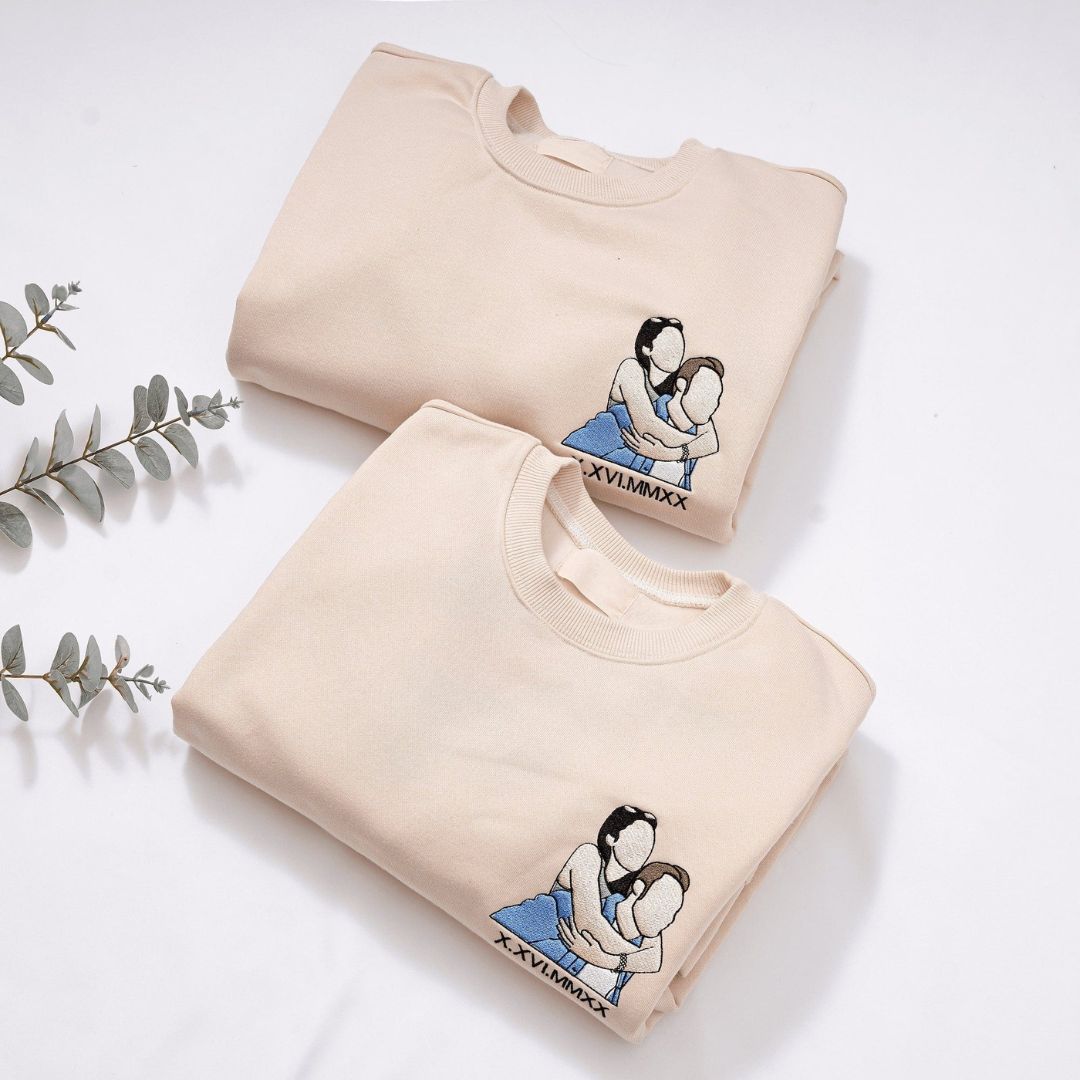 Individuell besticktes Sweatshirt mit Foto und römischen Ziffern HCVD09 