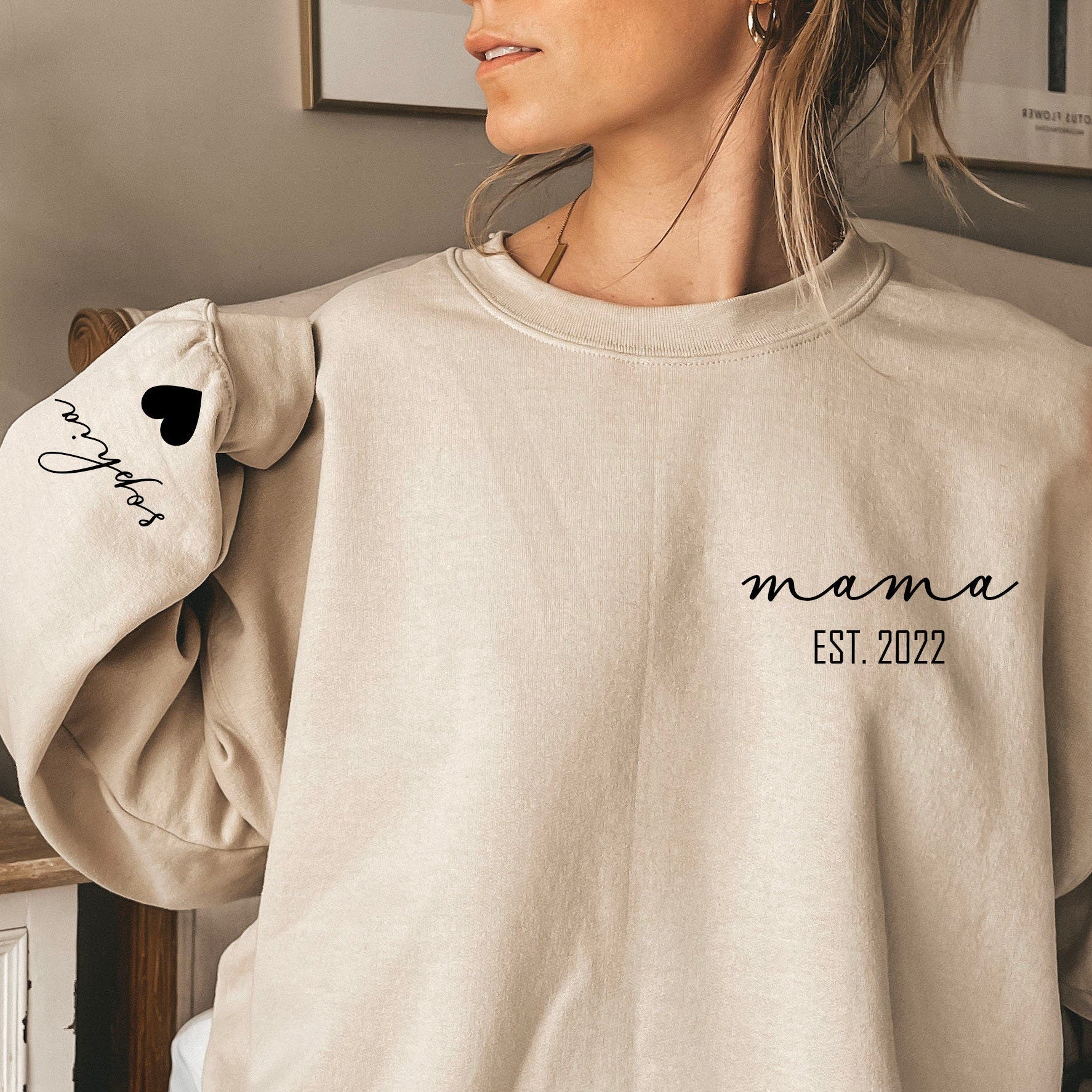 Hugcustom Personalized Mama Sweatshirt with Kids Names